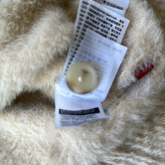 Levi’s Sweater White Fuzzy Betty Cardigan Sweater Relaxed Fit Size Small - Picture 9 of 16